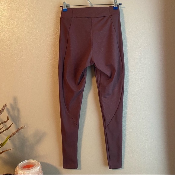 Gymshark Leggings Women’s Size Medium Lustre Leggings active wear - Picture 6 of 12